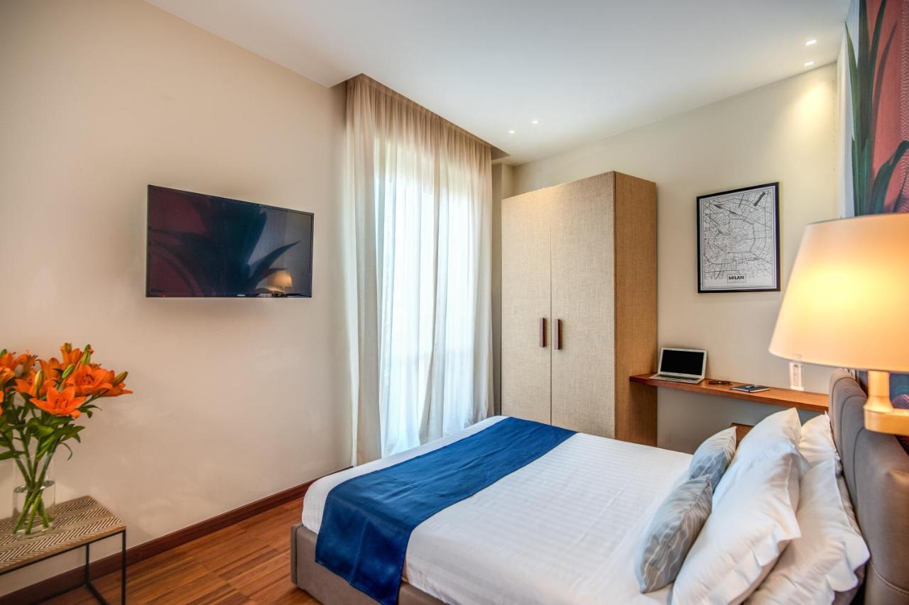 Milhouse Suites Duomo Milan Bagian luar foto